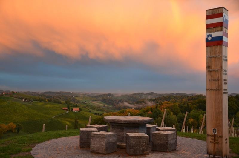 Weingut- Gaestezimmer Marko 루트스카치 외부 사진